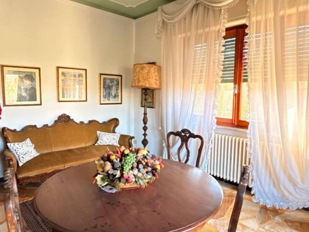 Villa a Lucca in Via di Moriano - Foto 2