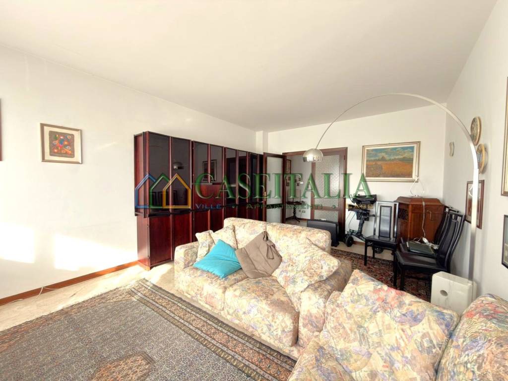 Appartamento a Banchette in Via Pavone - Foto 3