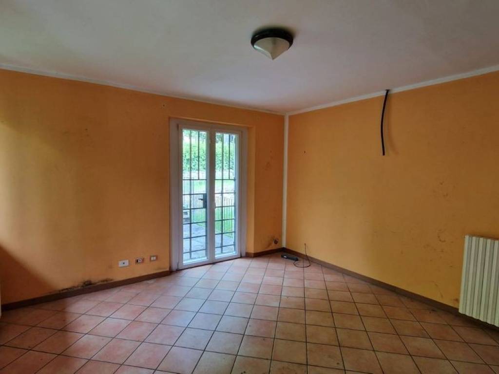 Appartamento a Casale corte cerro in Via Aldo Moro - Foto 2