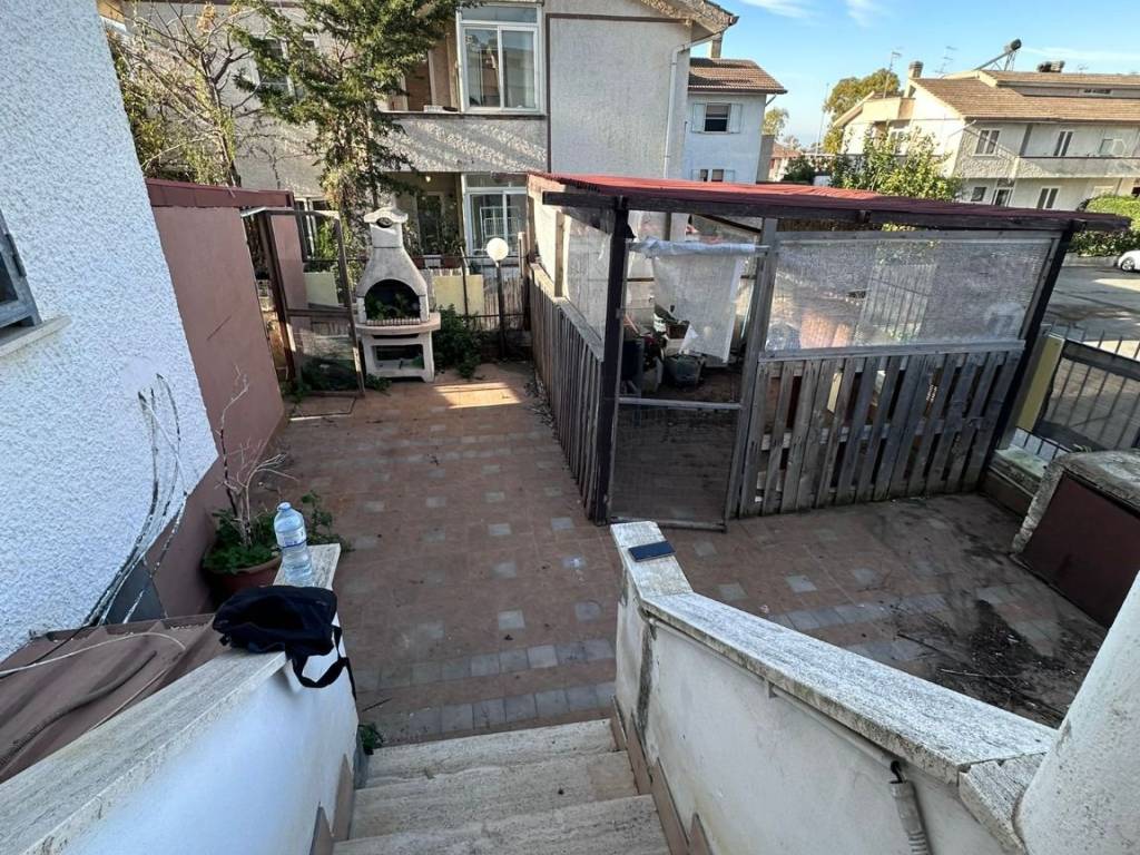 Villetta a schiera a Civitavecchia in Via dei Narcisi, 20 - Foto 4