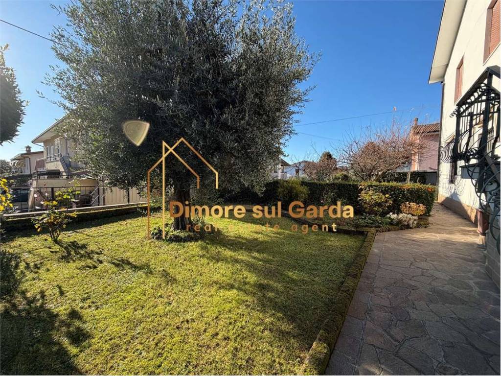 Villa a Lonato del garda in Via Capri - Foto 3