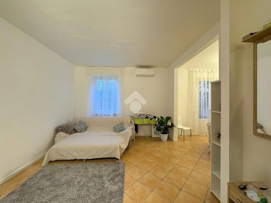 Appartamento a Pontedera in Via Armando Diaz, 70 - Foto 3