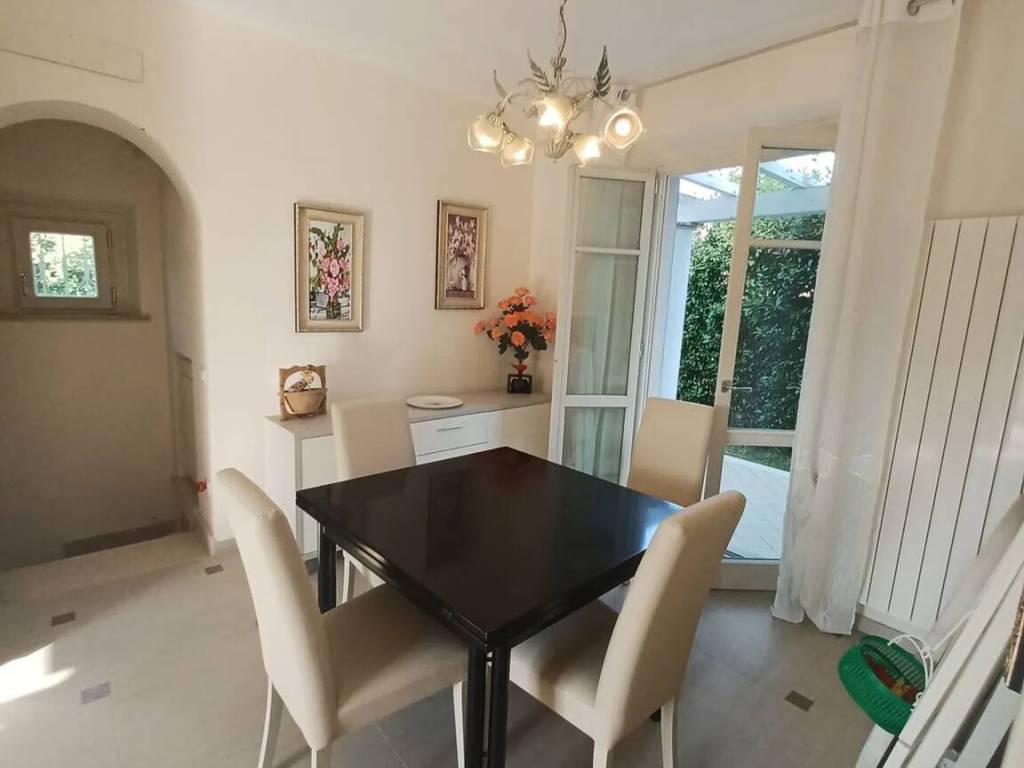 Villa a Ameglia in Via Litoranea No Number - Foto 3