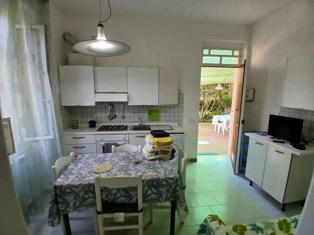Appartamento a Ameglia in Via Ratti No Number - Foto 5