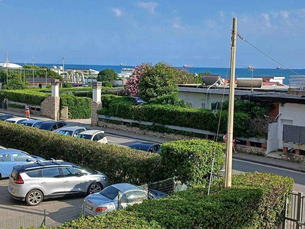 Appartamento a Sarzana in Viale John Fitzgerald Kennedy No Number - Foto 3