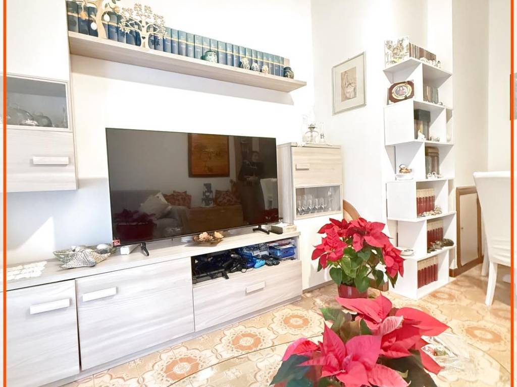 Appartamento a Formia in Piazza Vincenzo Bonomo - Foto 5