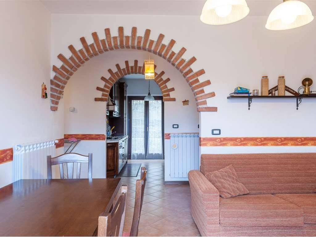 Appartamento a Castel del giudice in Via Roma - Foto 4