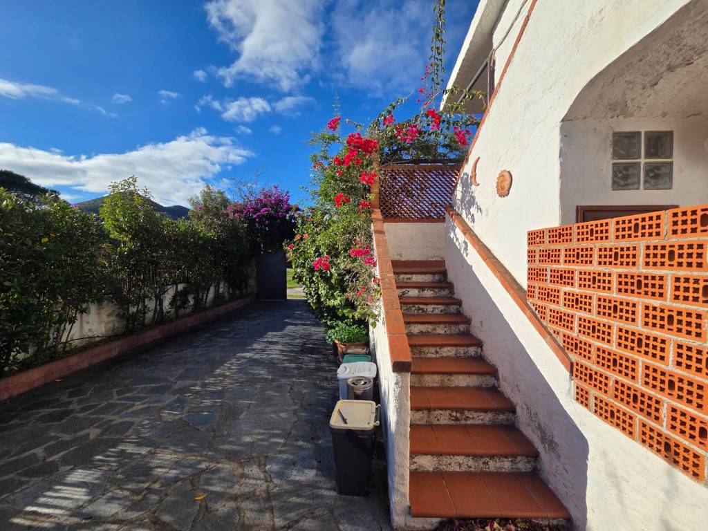 Appartamento a Posada in Via Baronia - Foto 3