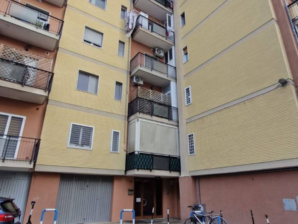 Appartamento a Bari in Via Luca De Samuele-Cagnazzi - Foto 2