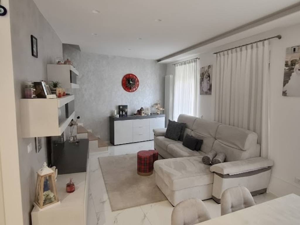 Casa indipendente a Asso - Foto 3