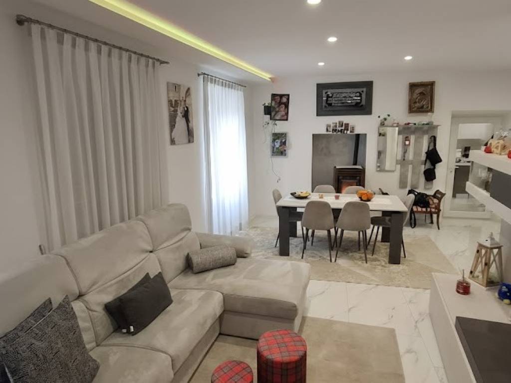 Casa indipendente a Asso - Foto 4