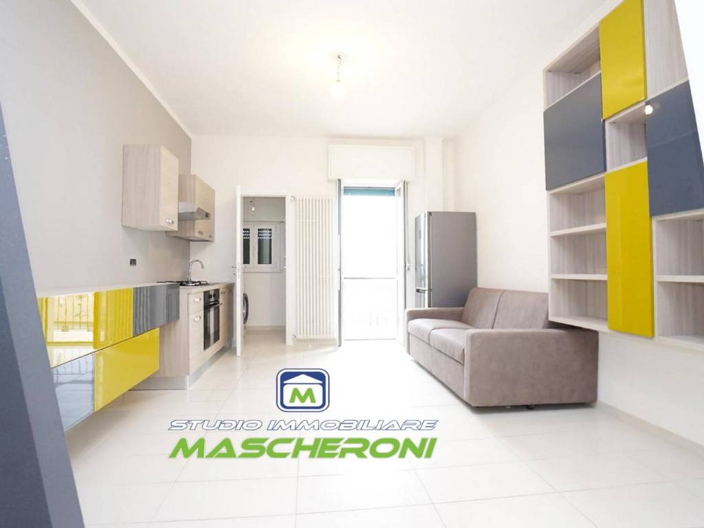 Appartamento a Paderno dugnano in Via Tommaso Grossi, 20 - Foto 2