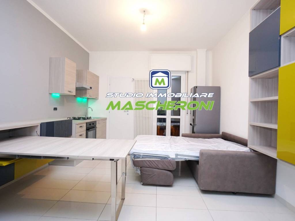 Appartamento a Paderno dugnano in Via Tommaso Grossi, 20 - Foto 4