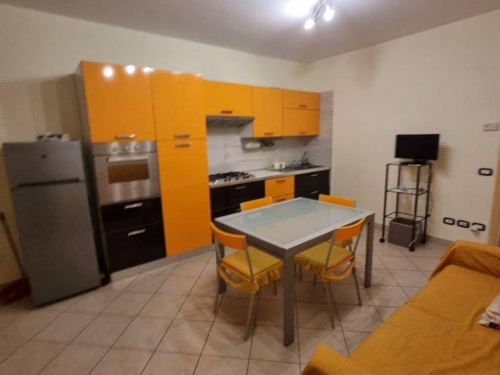 Appartamento a Civitanova marche in Via Cristoforo Colombo - Foto 4