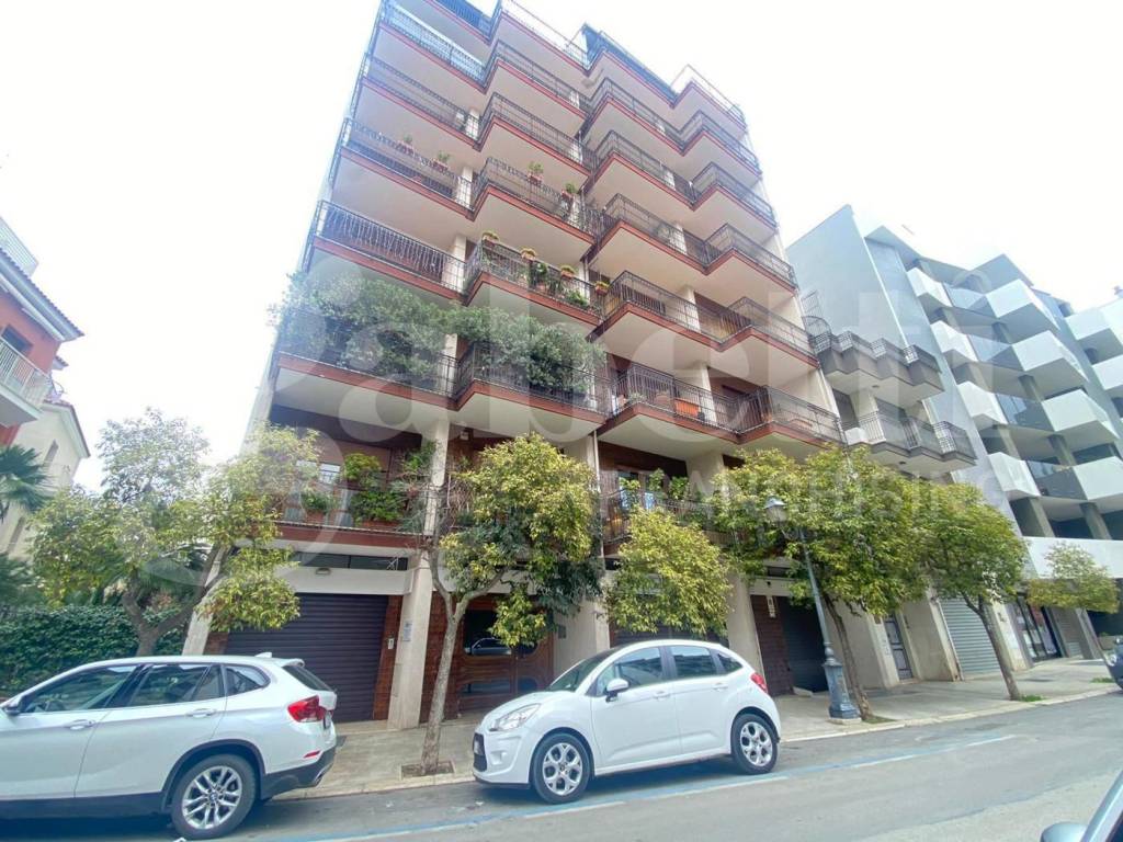 Appartamento a Andria in Viale Don Luigi Sturzo - Foto 2