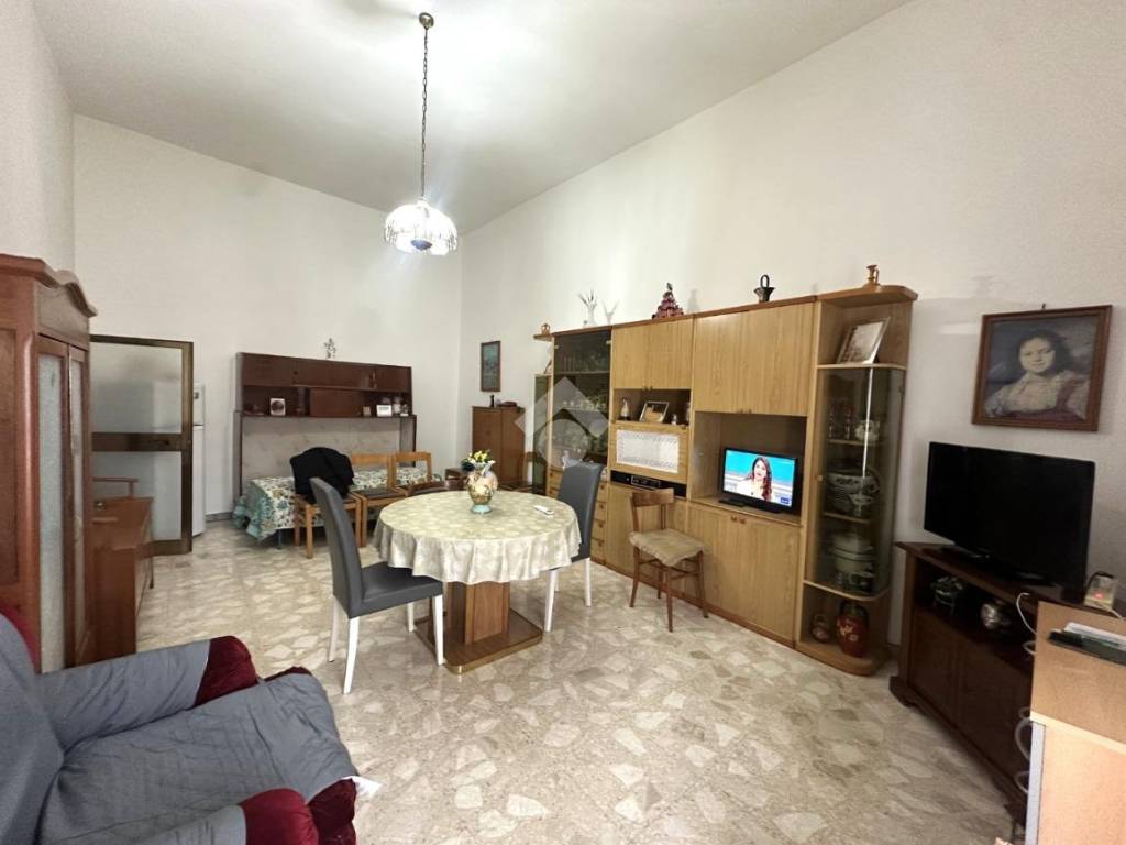 Casa indipendente a Canosa di puglia in Via Giovanni Boccaccio, 29 - Foto 4