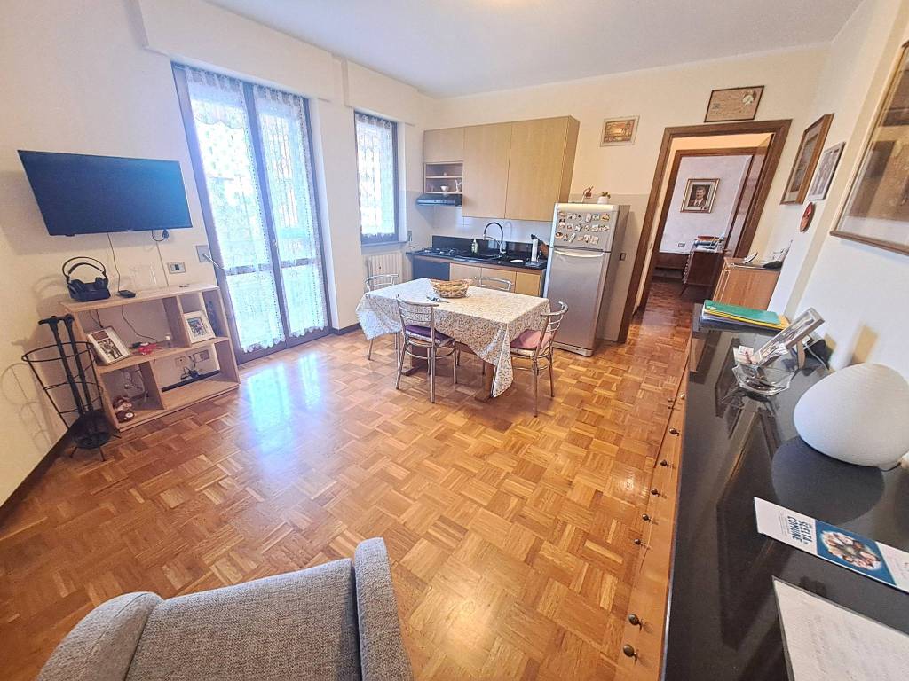 Appartamento a Azzano san paolo in Via Guglielmo Oberdan - Foto 4