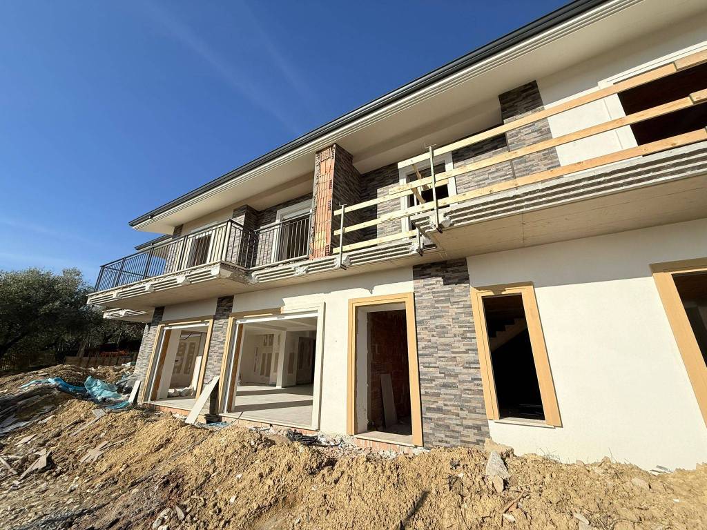 Villa a Guidonia montecelio in Via San Polo dei Cavalieri, 12 - Foto 4