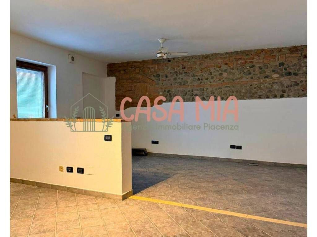 Appartamento a Rottofreno in via agazzano - Foto 2