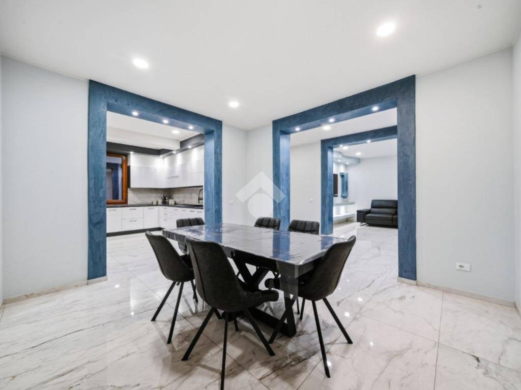 Casa indipendente a Cadelbosco di sopra in Via L. Da Vinci, 7 - Foto 5