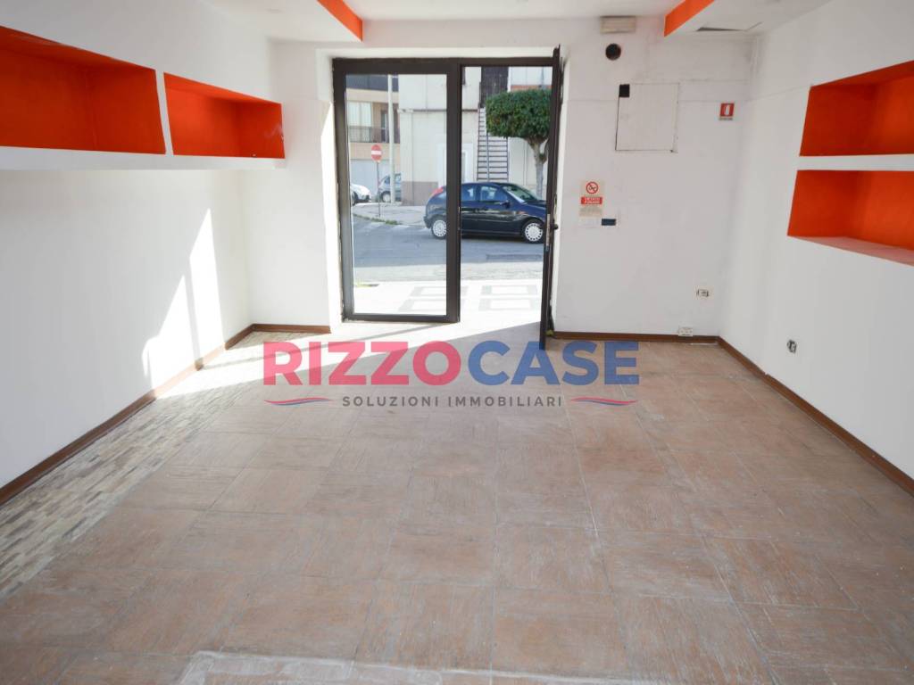 Immobile a Corigliano-rossano in Viale Margherita, 101 - Foto 2
