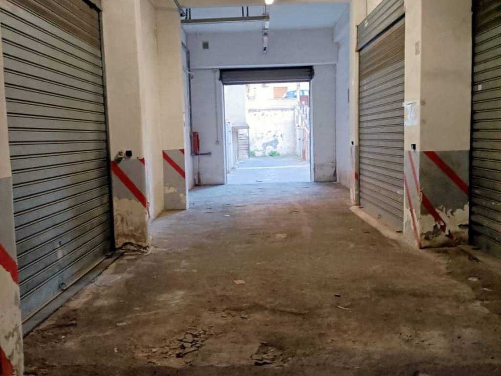 Box / garage a Catania in Via Giuseppe Missori - Foto 4