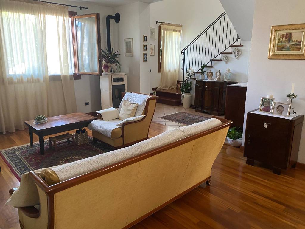 Villa a Villa del conte in Via Martiri della Libertà - Foto 3