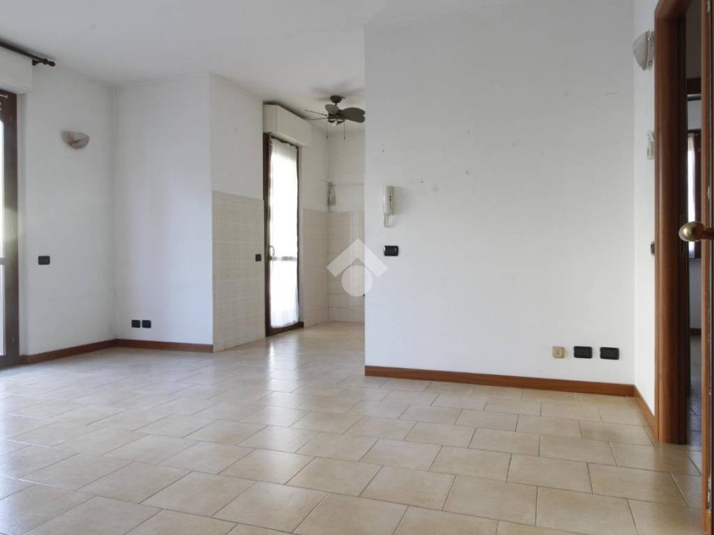 Appartamento a San vittore olona in Via Cialdini, 17 - Foto 4