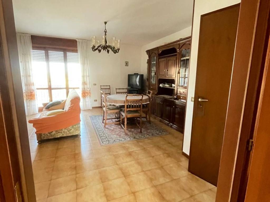 Appartamento a Broni in Via Bruno Eseguiti - Foto 2