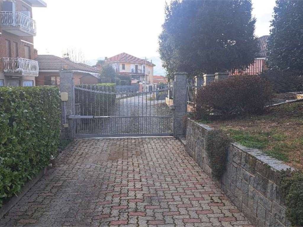 Villa a Ciriè in Via della Chiesa, 5 - Foto 2