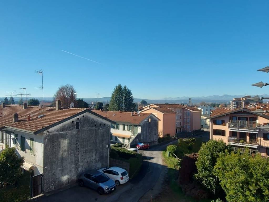 Appartamento a Sesto calende in Via Peter Paul Rubens - Foto 4