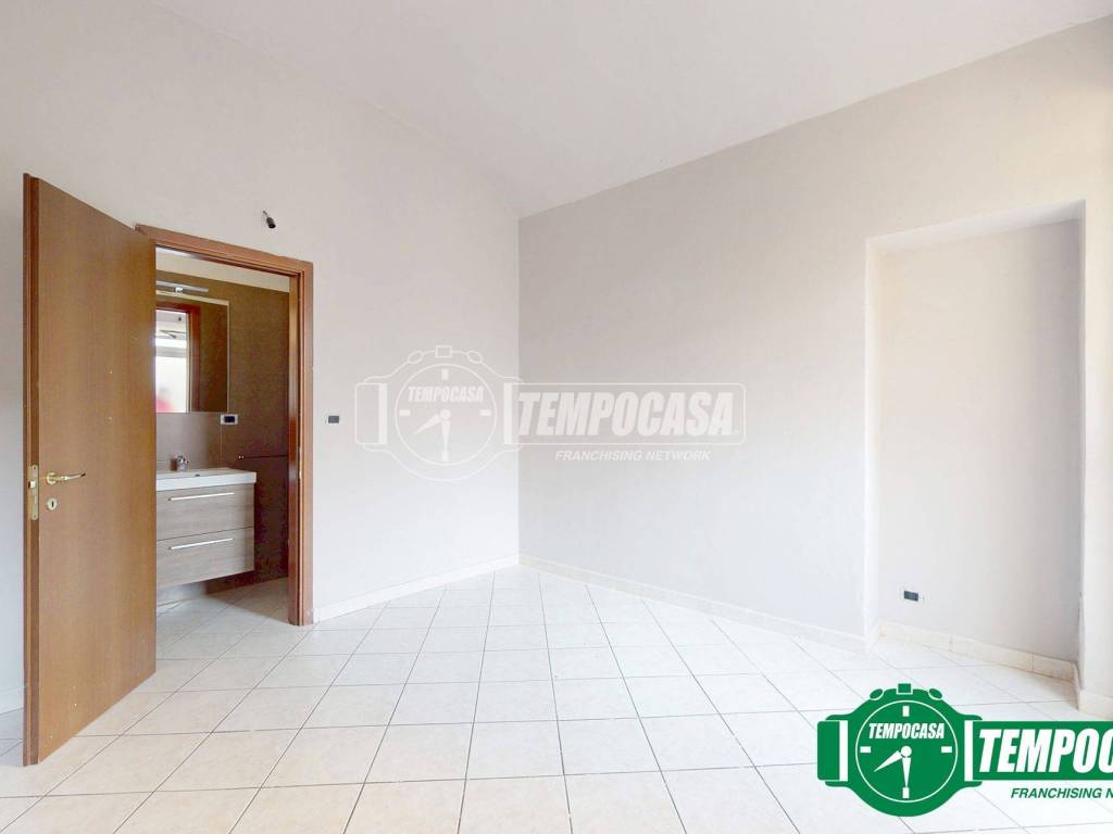 Appartamento a Alessandria in Via Piacenza - Foto 2