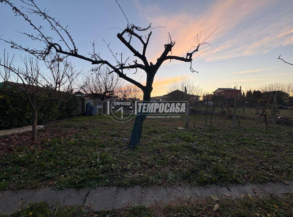 Casa indipendente a Rovigo in Via Marsala 49 - Foto 4