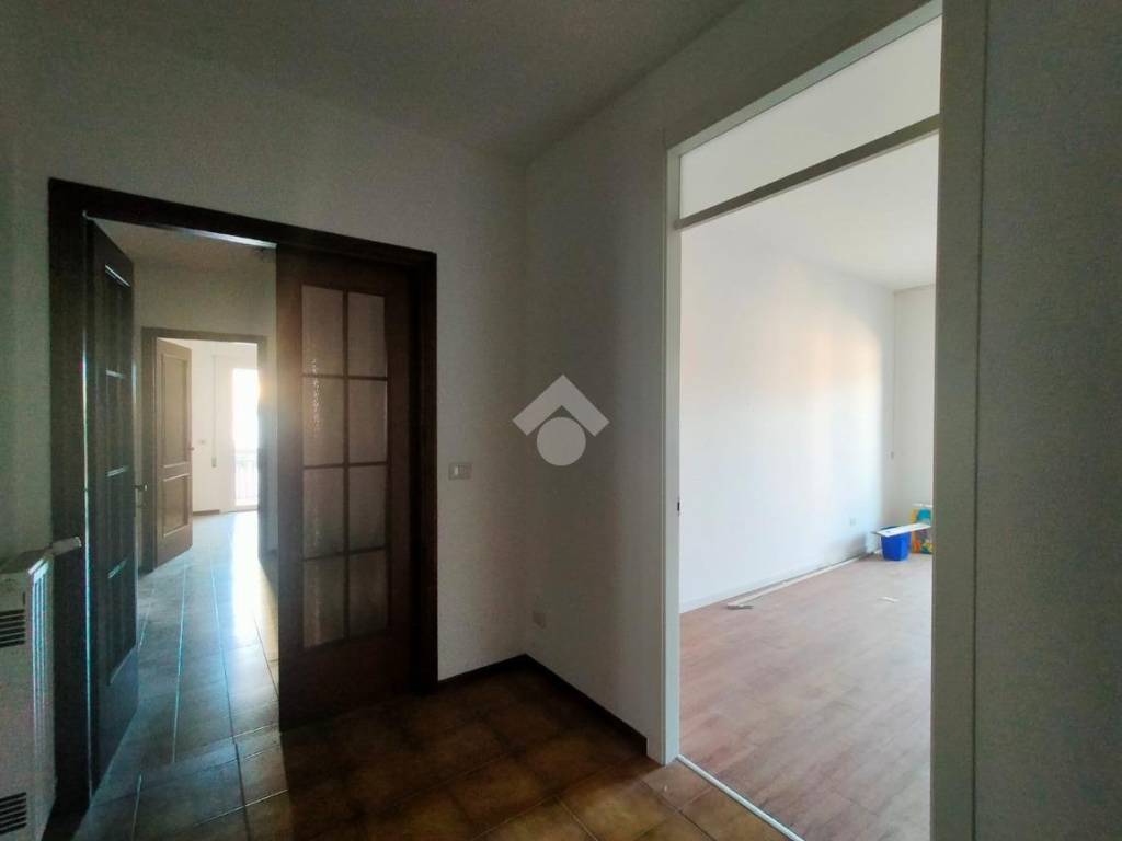 Appartamento a Foligno in Via Alessandro Volta - Foto 4