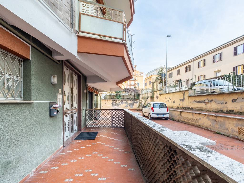Appartamento a Viterbo in Via Vicenza - Foto 3