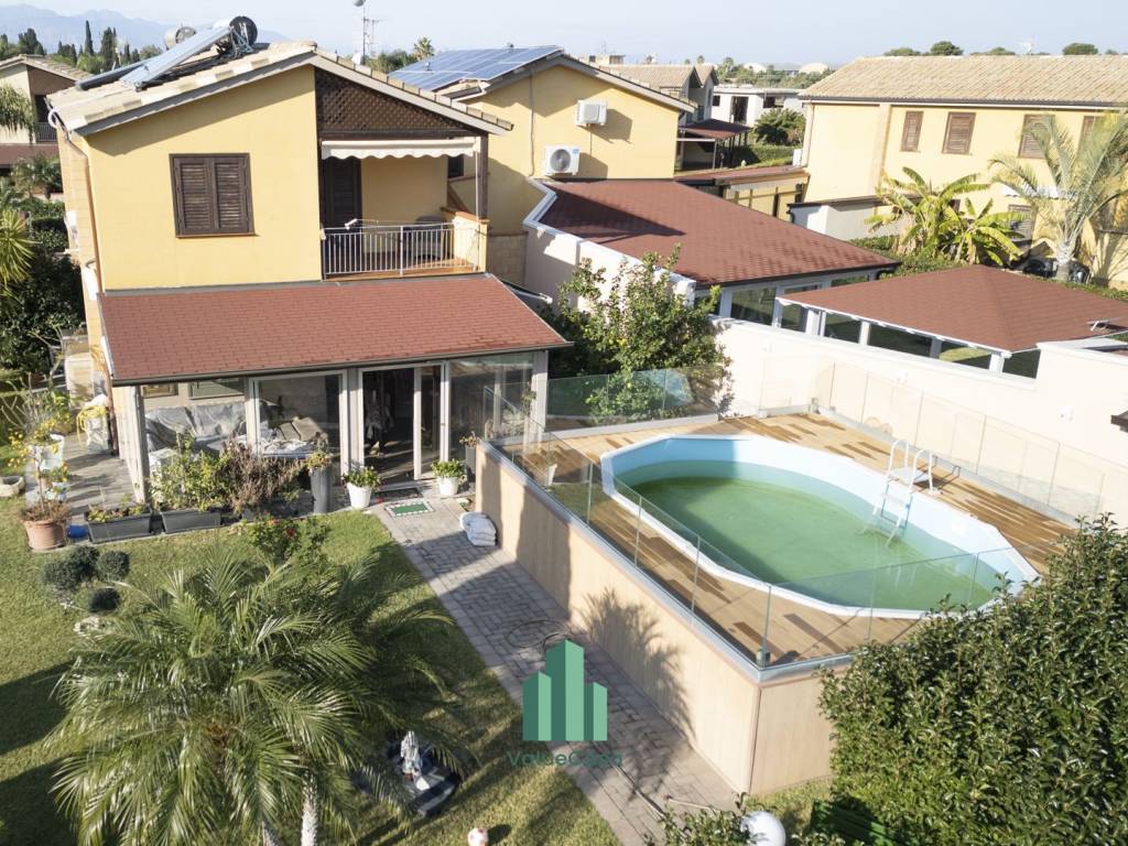 Villa a Campofelice di roccella in Contrada Pistavecchia - Foto 2