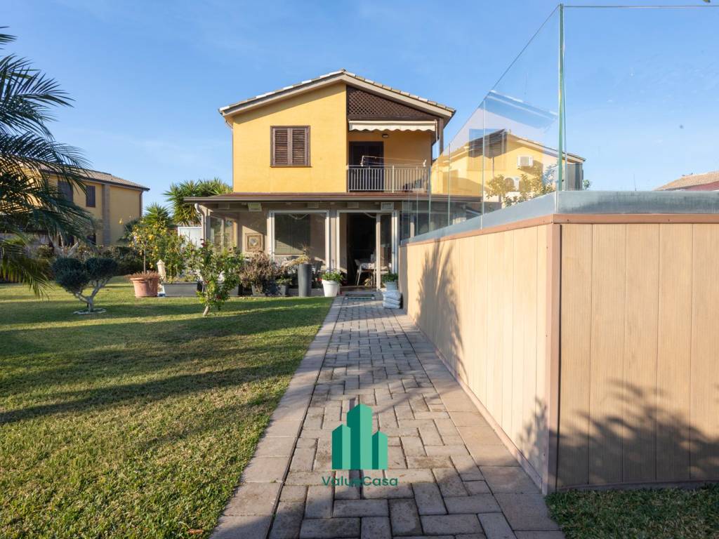 Villa a Campofelice di roccella in Contrada Pistavecchia - Foto 5