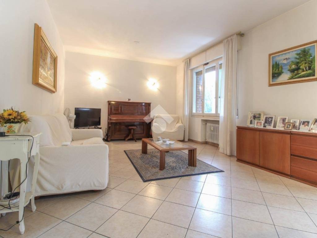 Appartamento a Carpi in Via jacopo berengario, 47 - Foto 2