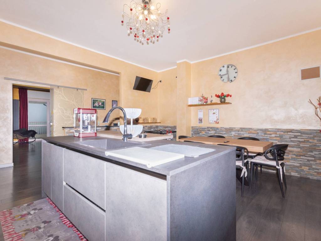 Appartamento a Valenza in Viale Vicenza - Foto 5