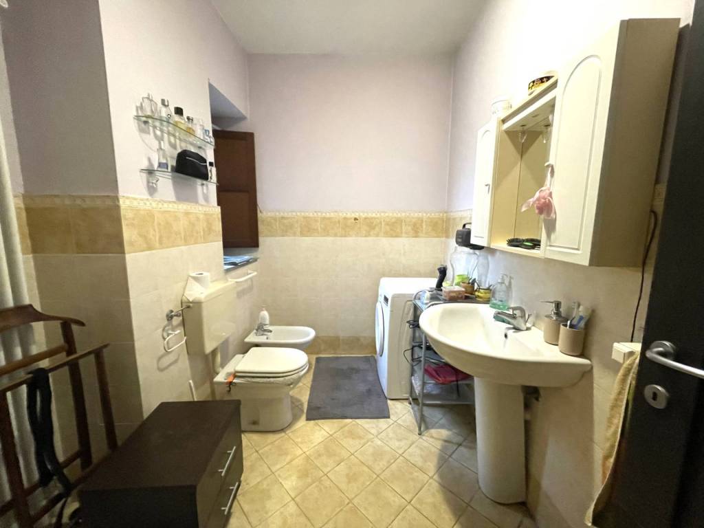 Appartamento a Pinerolo in PIAZZA GARIBALDI, 13 - Foto 4