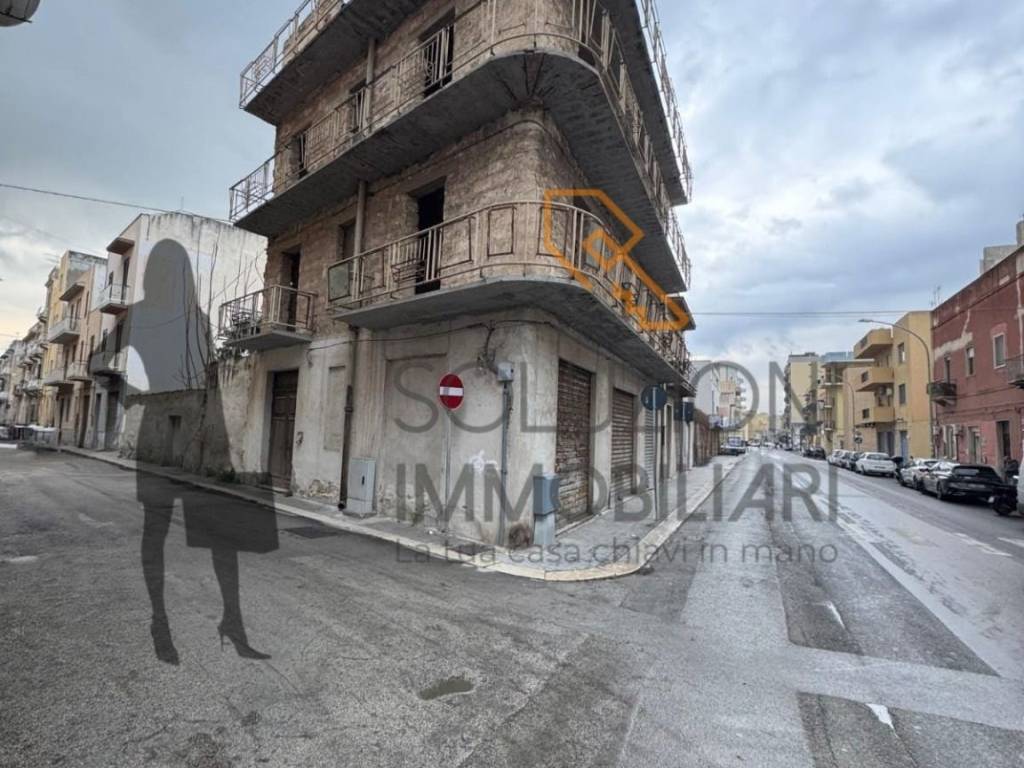 Palazzo / stabile a Trapani in Via Archi, 60 - Foto 2