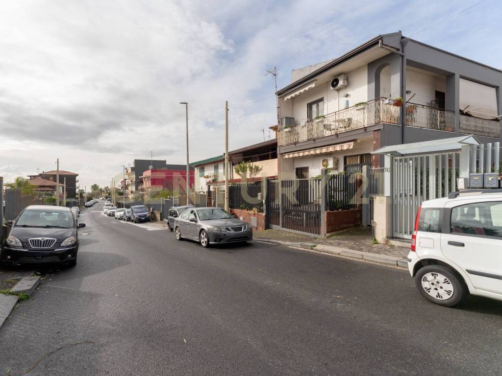 Villa a Catania in Via Villa Flaminia, 16 - Foto 2