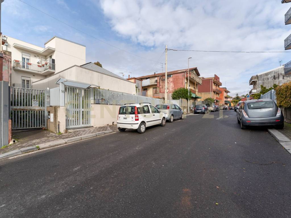 Villa a Catania in Via Villa Flaminia, 16 - Foto 4
