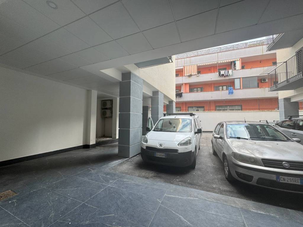Appartamento a Arzano in Via Ferrara - Foto 5