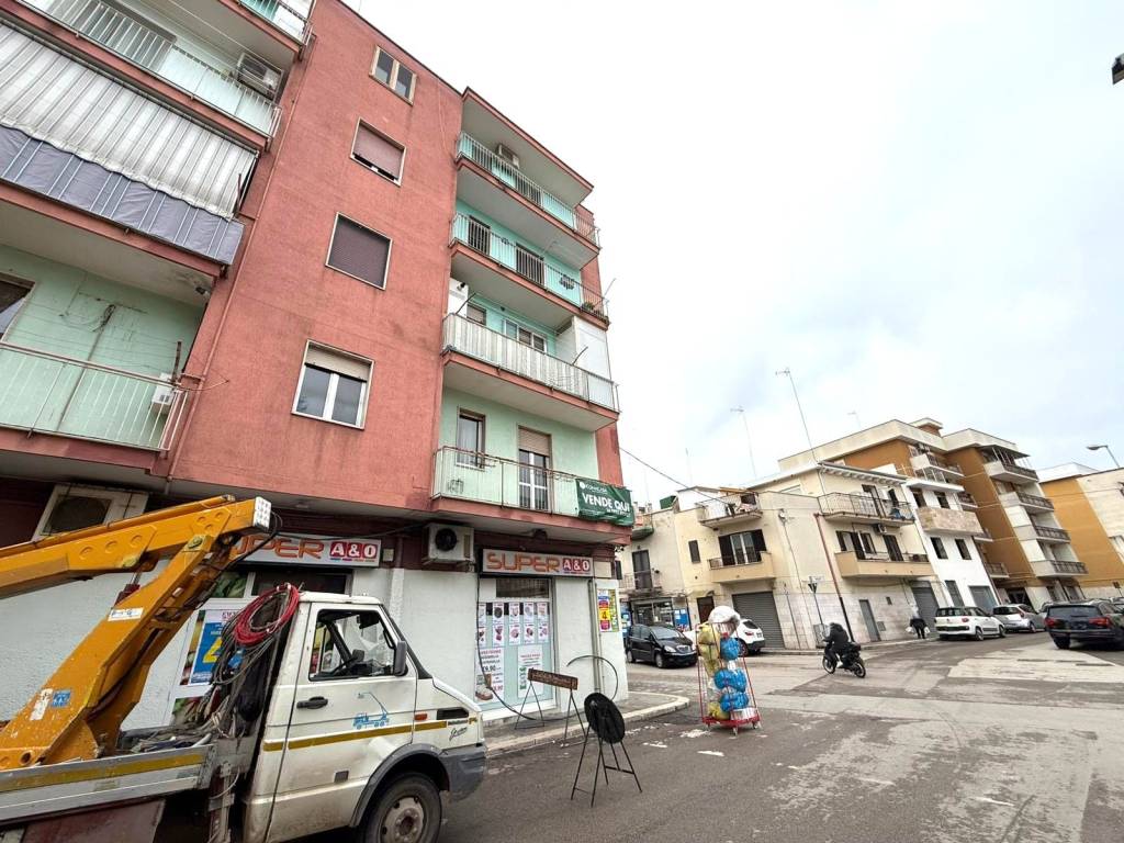 Appartamento a Barletta in Via Antonio Canova - Foto 2