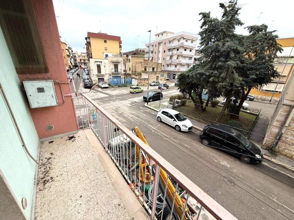 Appartamento a Barletta in Via Antonio Canova - Foto 4