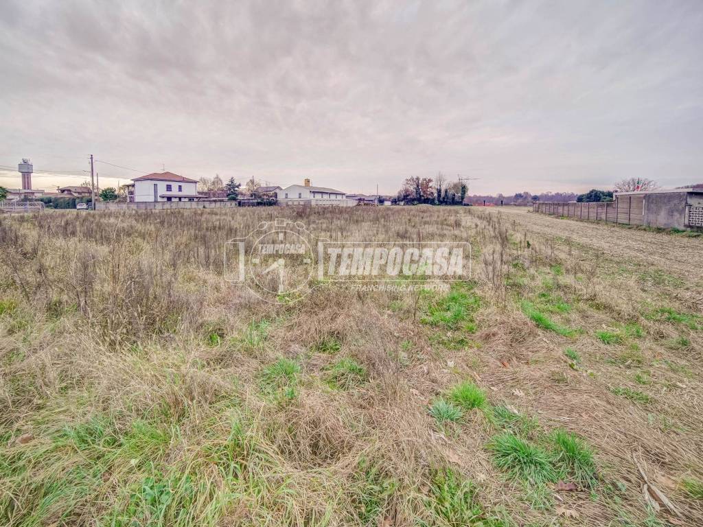 Terreno a Fagnano olona in Via Ortigara 29 - Foto 5