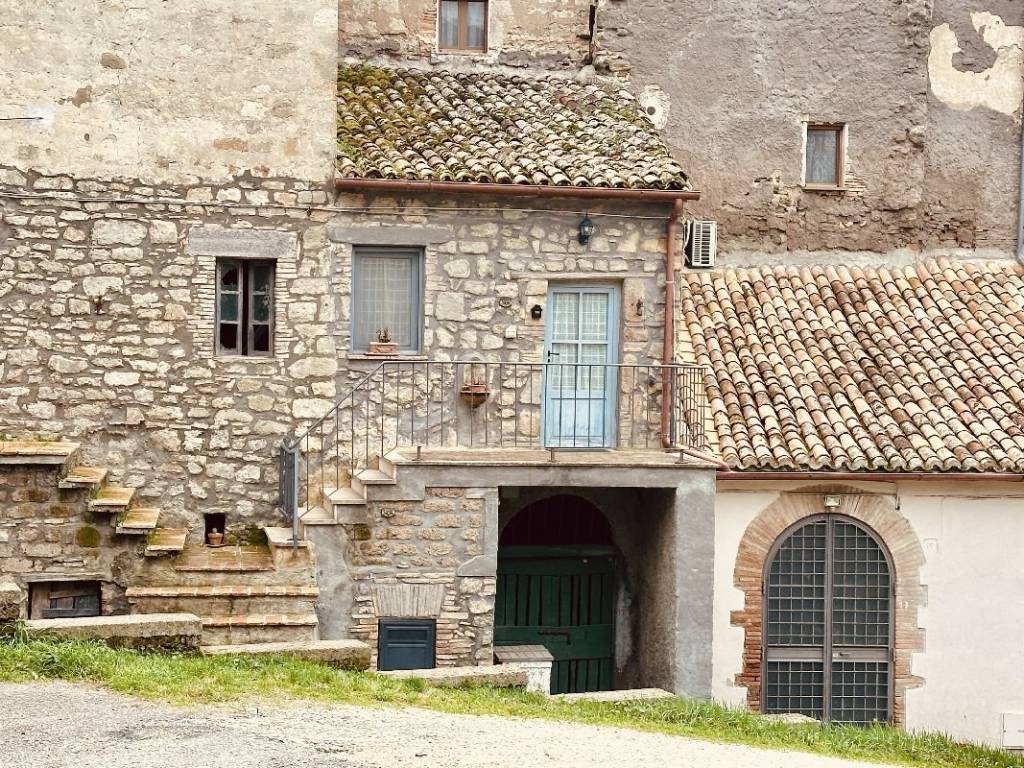 Appartamento a Graffignano in Via della Fontana Vecchia, 10 - Foto 3