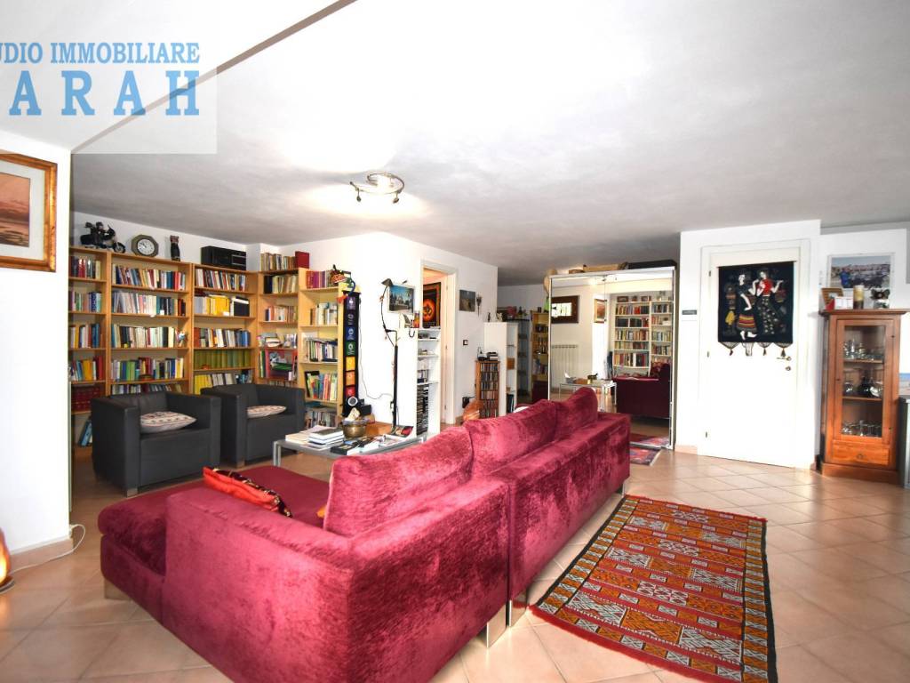 Casa indipendente a Massarosa in Via Di Chiavarino, 20 - Foto 4
