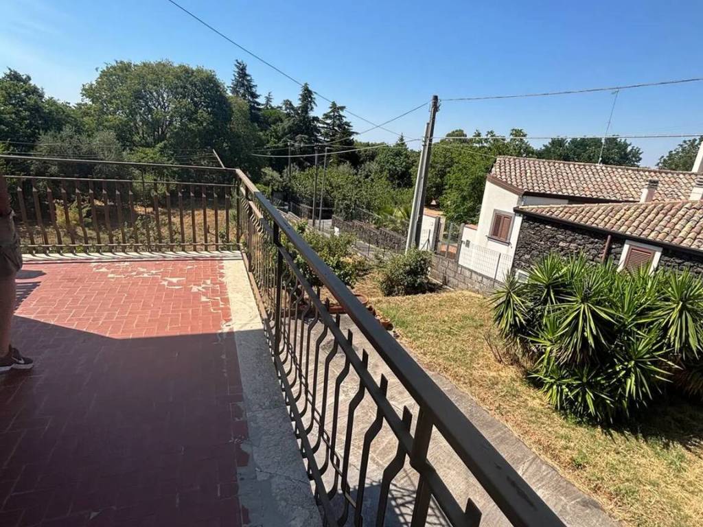Villa a Ragalna in Via Cutore Rizzo, 21 - Foto 3